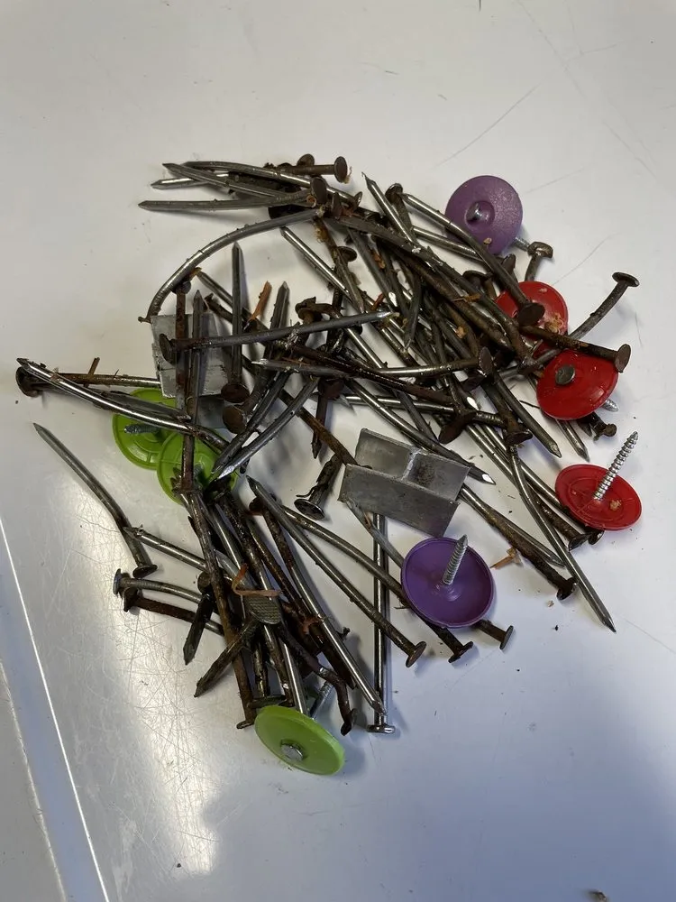 Slide of Clean Roofing