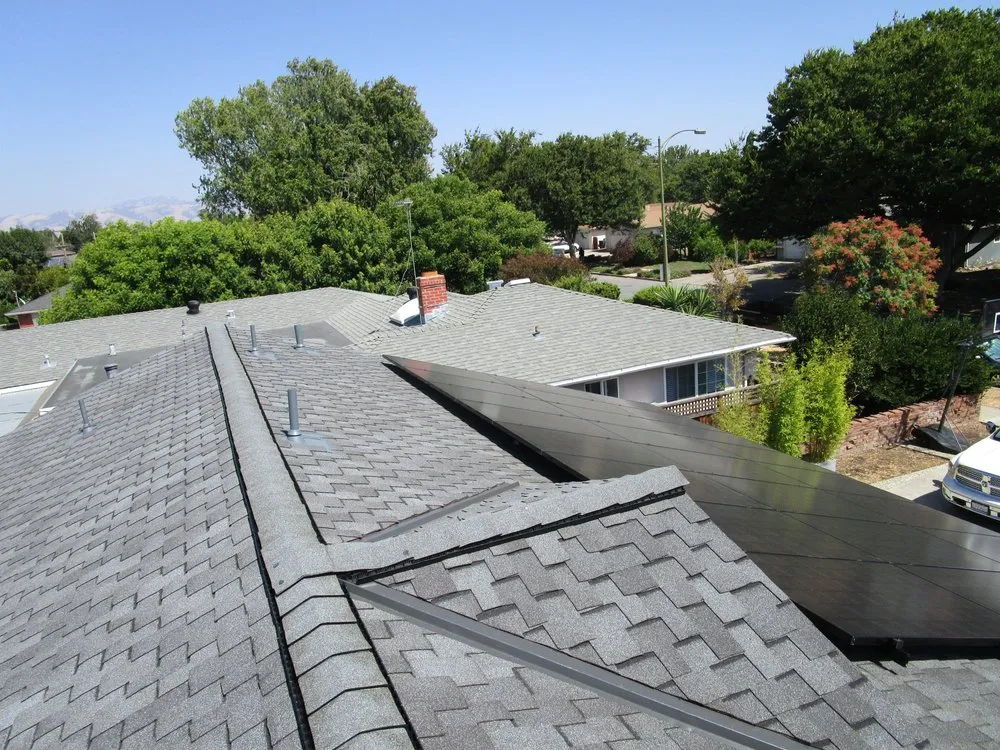Slide of Clean Roofing