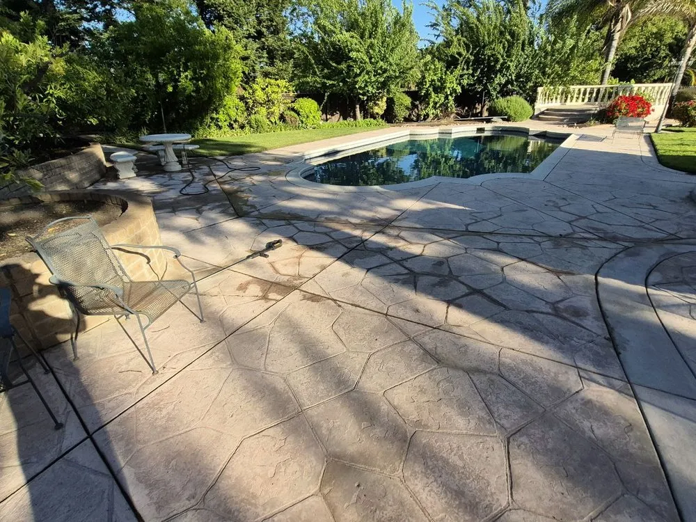 Licensed residential roofing service in Arden-Arcade, CA - Cleaning Gutters Service