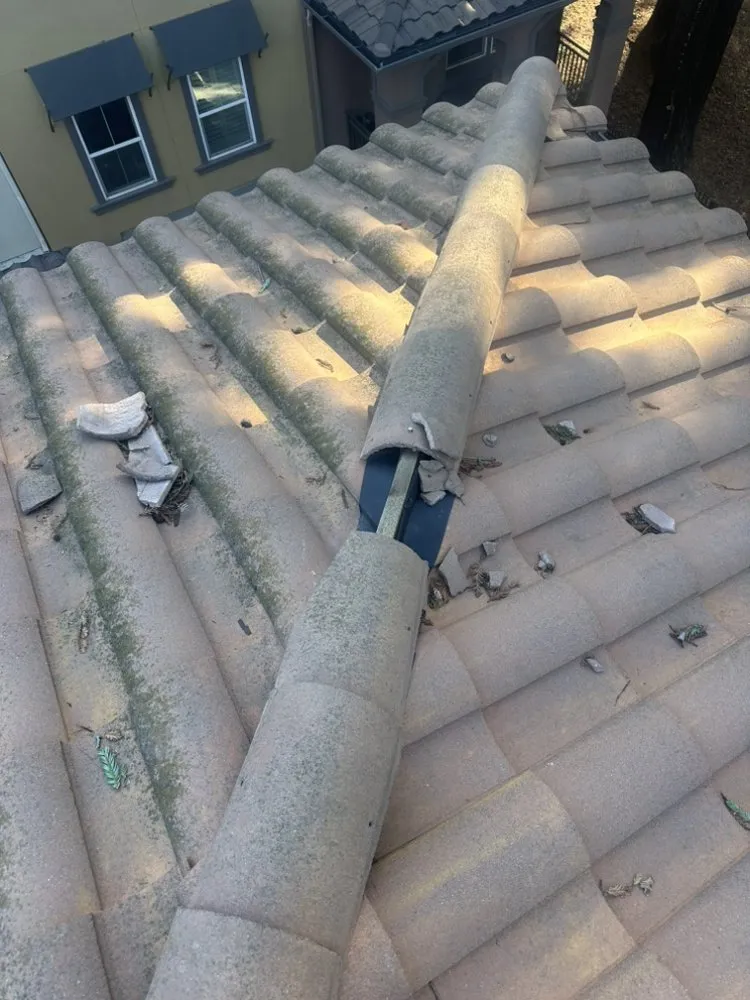 Slide of Cleans Roofing