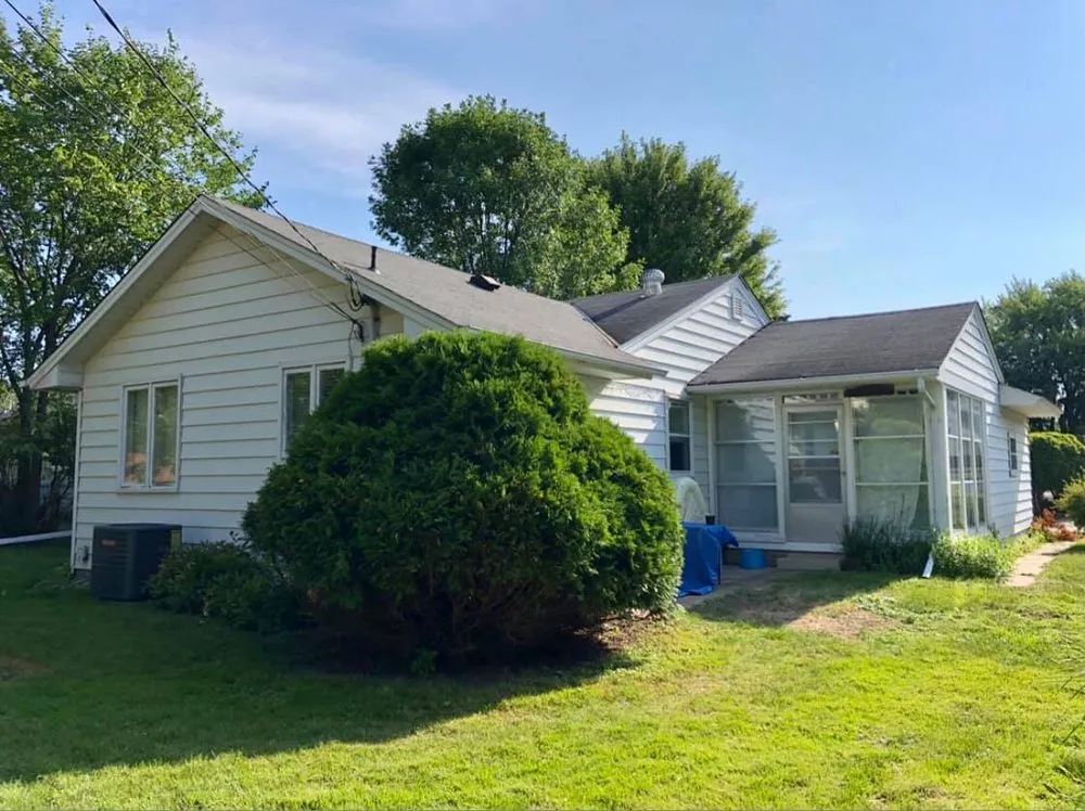 Slide of Clear Cut Xteriors