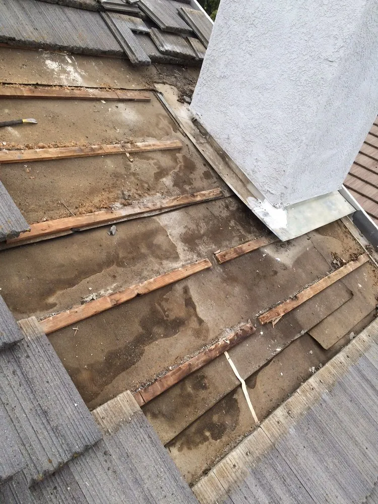 Slide of Clear View Roofing Services