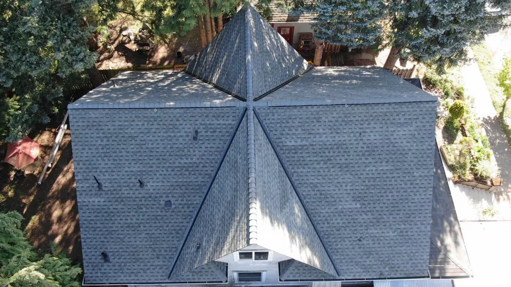 Slide of Clear Vision Construction