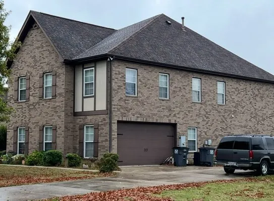 Cleer Vision Roofing & Remodeling Logo