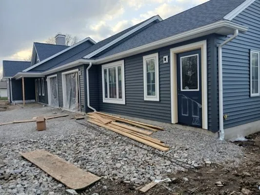 Clines Construction Logo