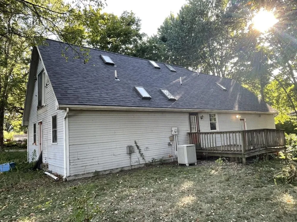 Slide of Cloud 9 Roofing