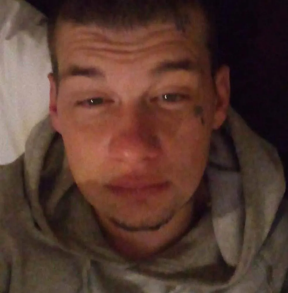 Slide of Cloudninebeon Roofing