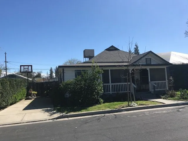 Slide of Clovis Roofing Company