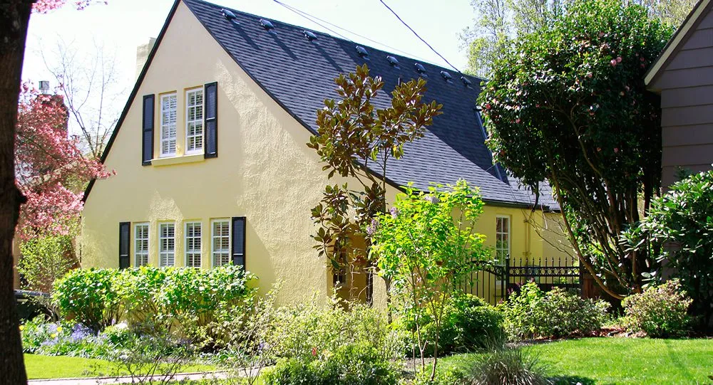 Slide of Clow Roofing & Siding