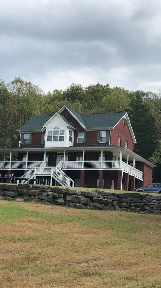 Slide of Clyde Howell Roofing