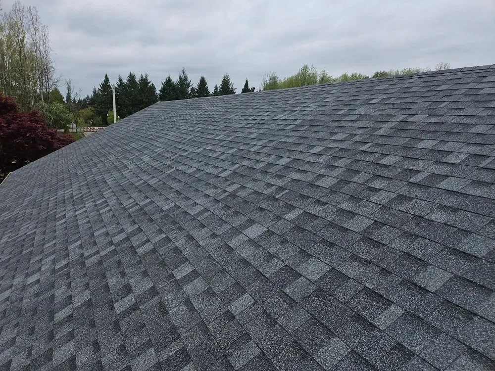 Slide of C&M Roofing