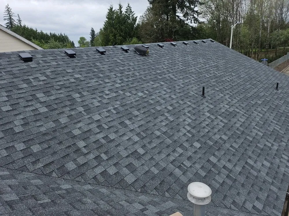 Slide of C&M Roofing