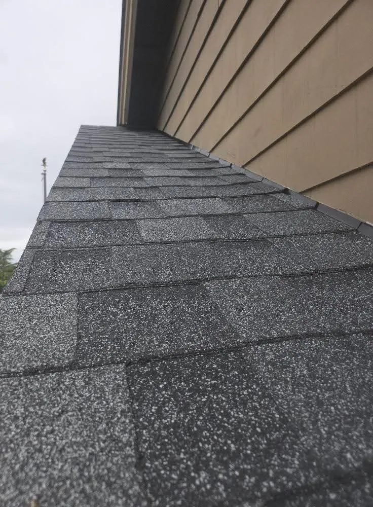 Slide of C&M Roofing