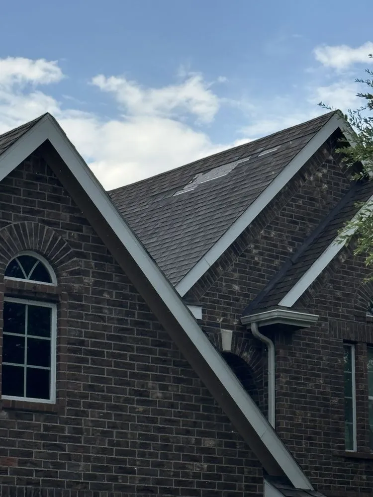 Slide of C&M Roofing