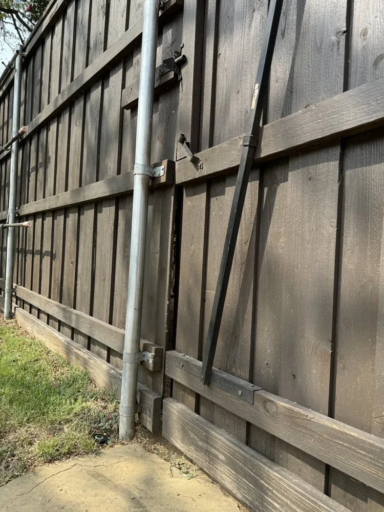 Slide of CMC Fence and Roof