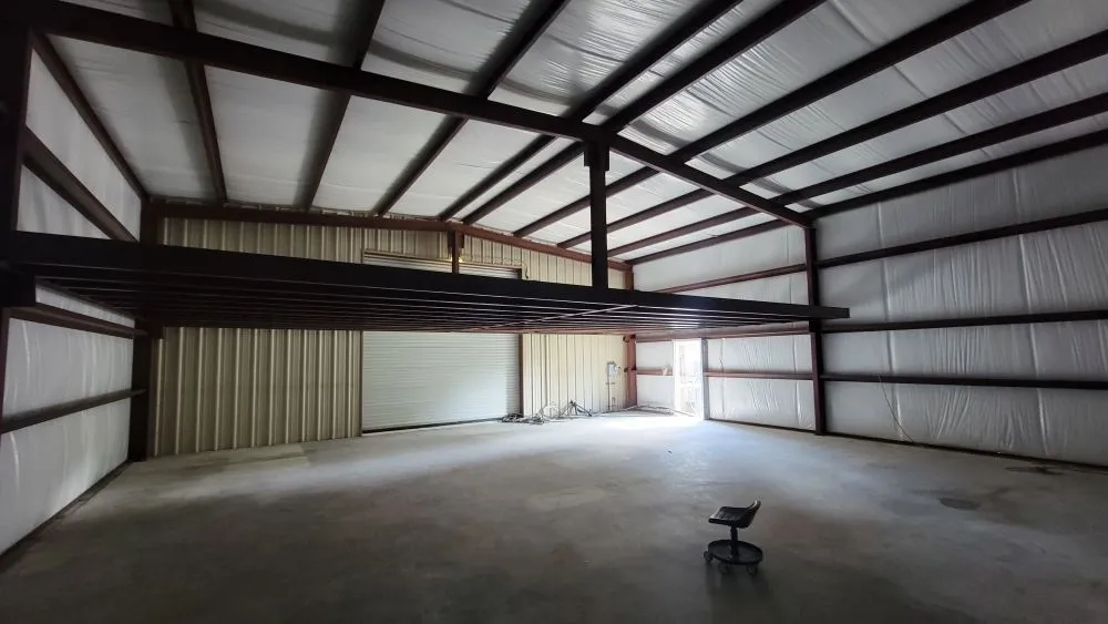 Slide of Cmon Construction