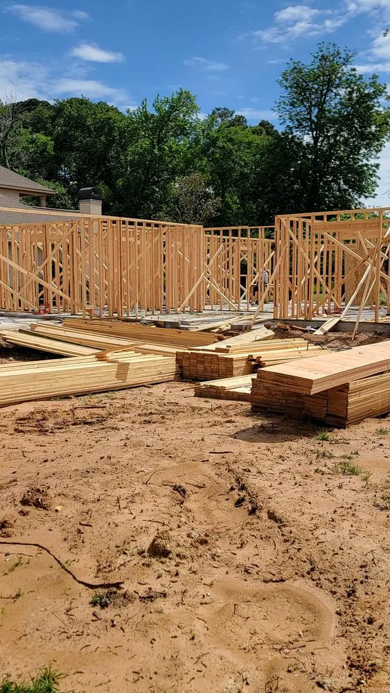 Slide of Cmon Construction