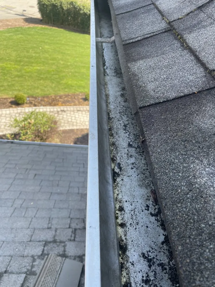 Slide of CNJ Power Washing Pros