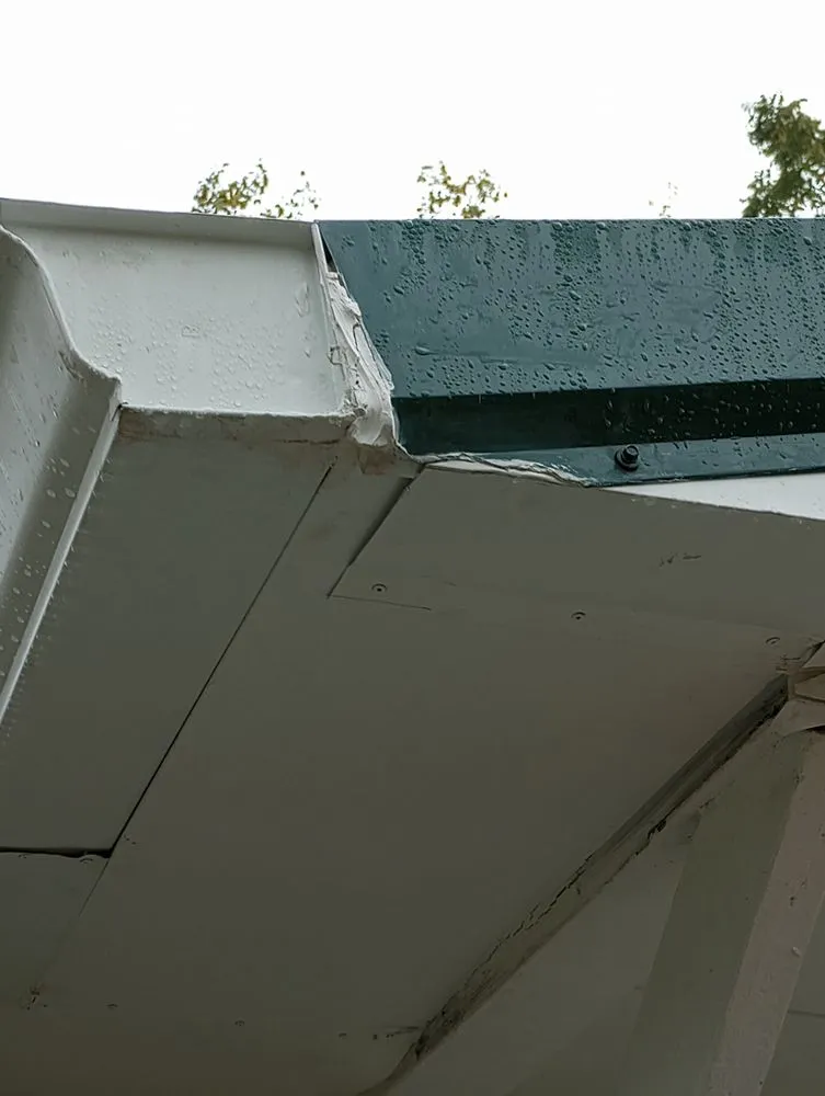 Slide of CNJS Roofing