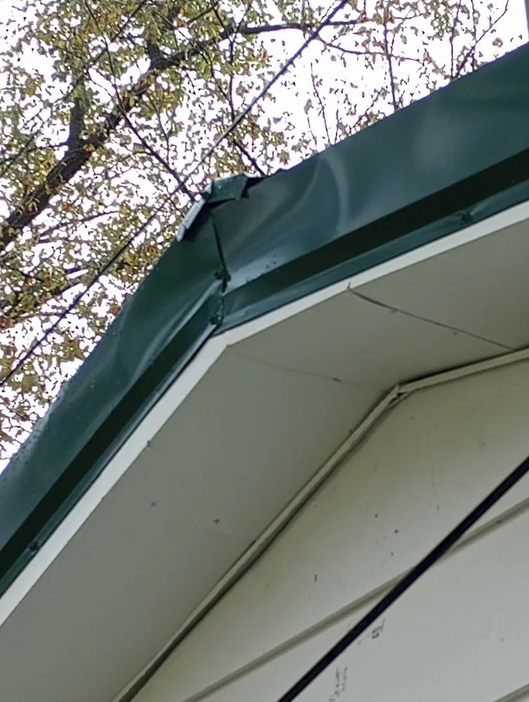 Slide of CNJS Roofing