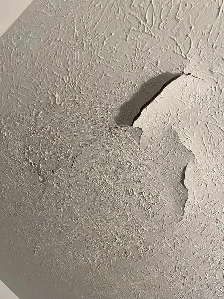 Slide of CNJS Roofing