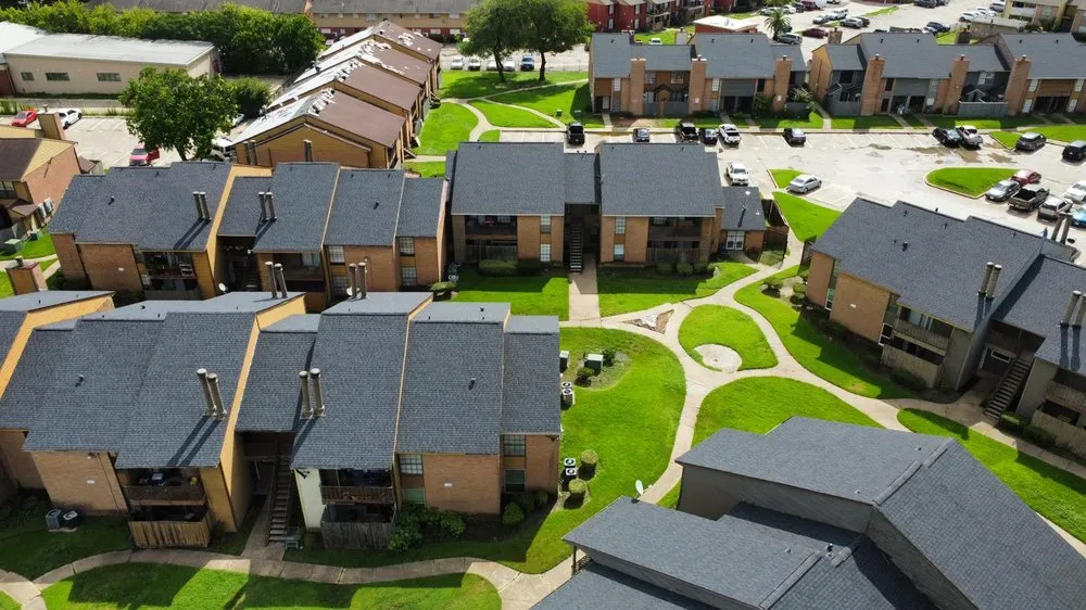 Slide of CNM Roofing