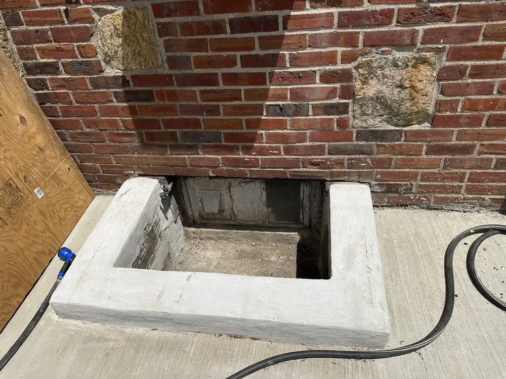 Slide of CNR Construction & masonry