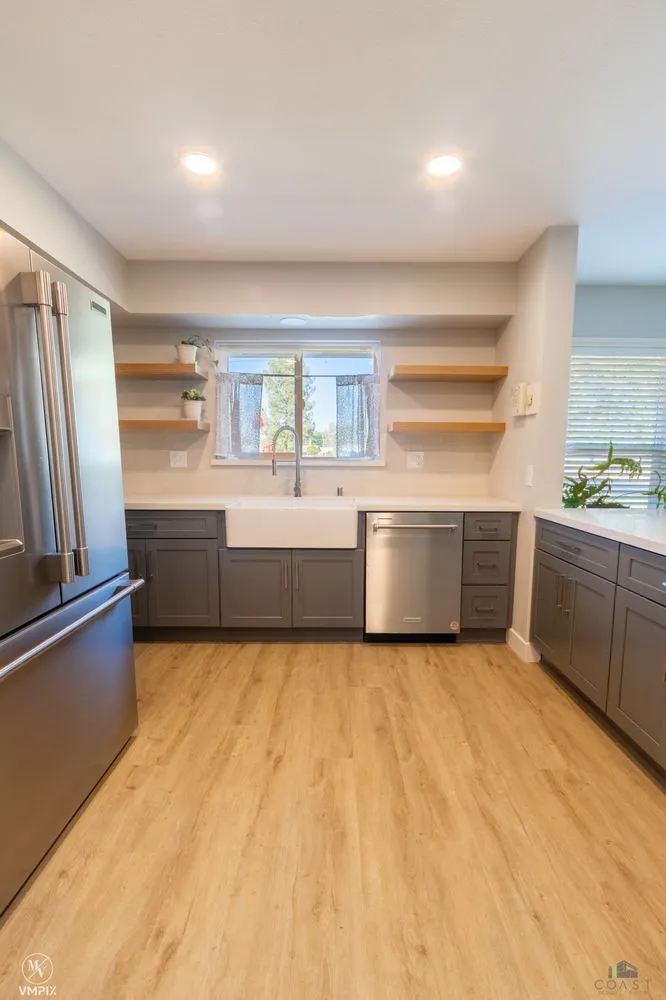 Slide of Coast Design & Build