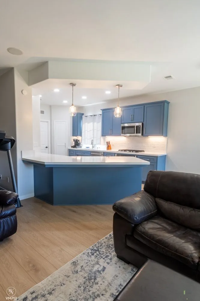 Slide of Coast Design & Build