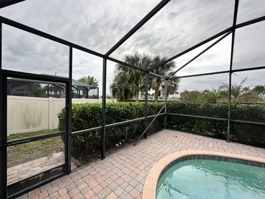 Coastal Crest Roofing & Construction