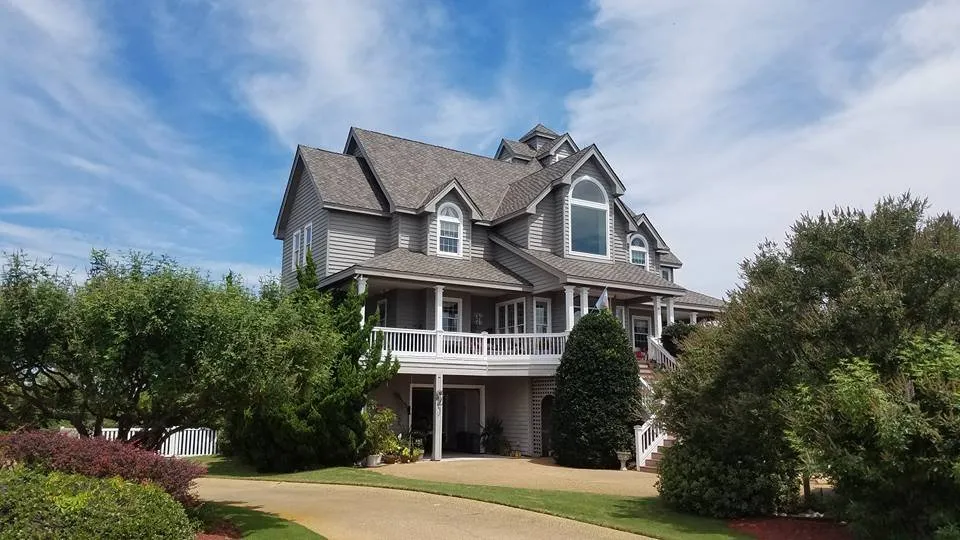 Top-rated shingle roofing service experts serving Powells Point, NC - Coastal Roofing & Siding