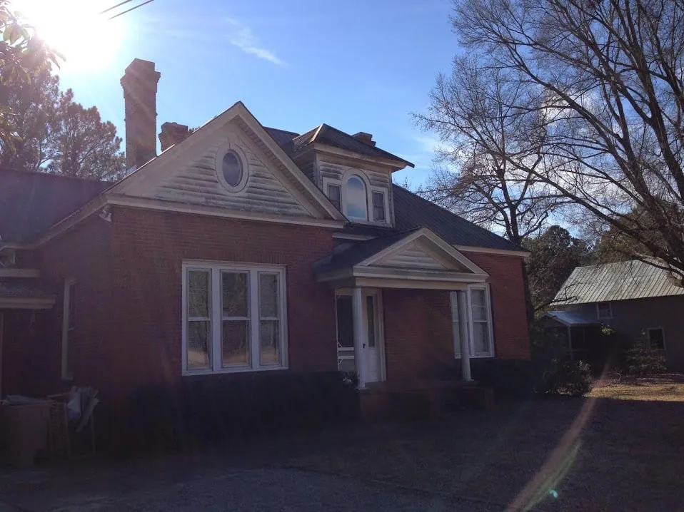 Slide of Coats Roofing