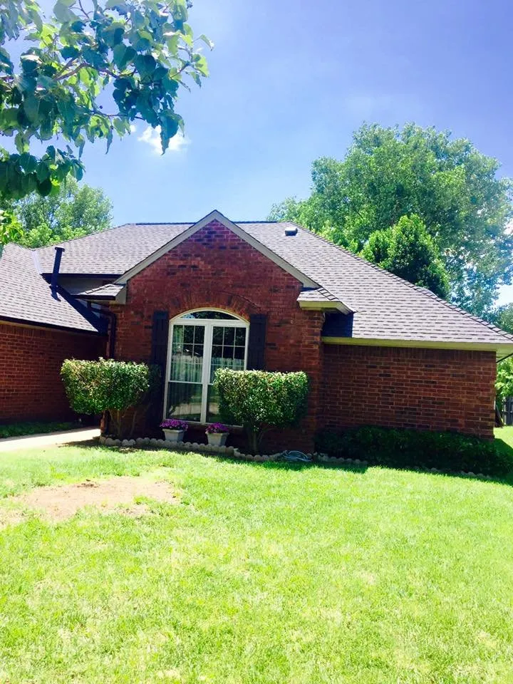 Slide of Cobb Roofing