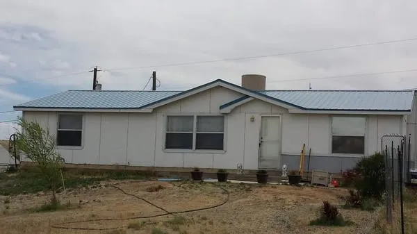 Cobos Roofing & Construction