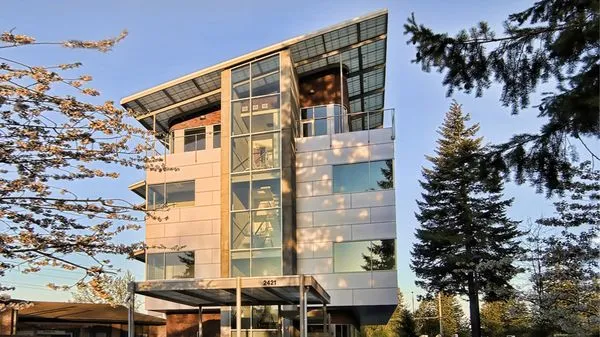 Cobra Building Envelope Contractors Logo