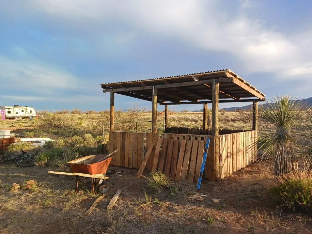 Local shingle roofing service experts serving Pearce, AZ - Cochise Handyman Services