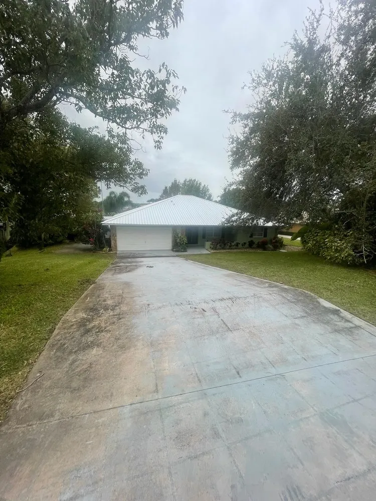 Slide of Cochran Brothers Roofing
