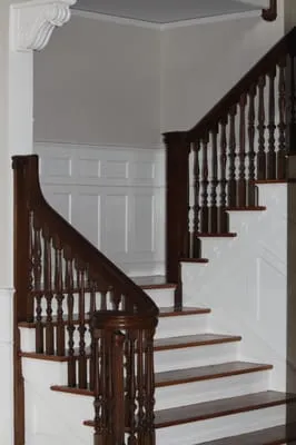 Coelho Contracting Logo