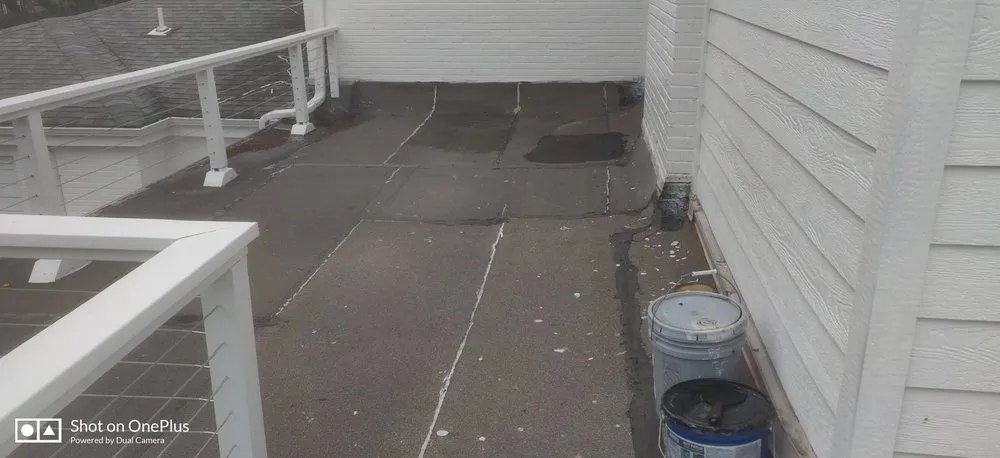 Slide of Collin county roofers