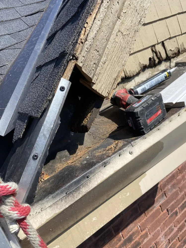 Slide of Collins Contracting