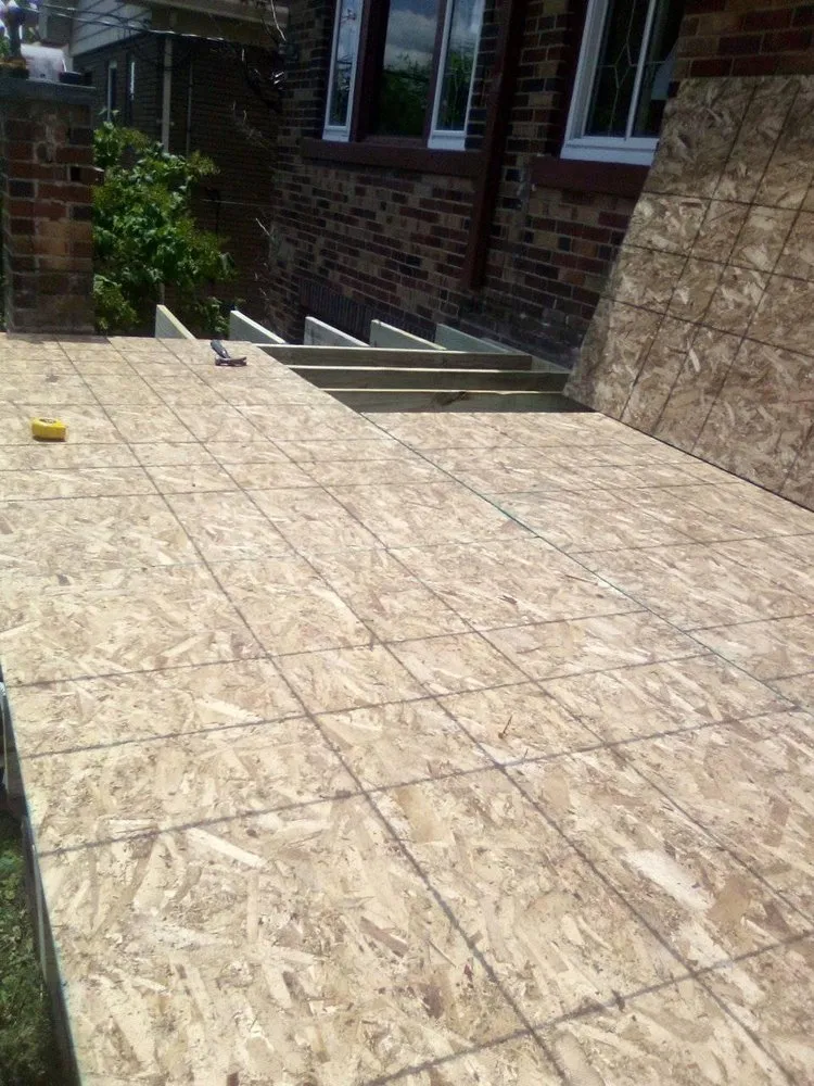 Slide of Collins Contracting