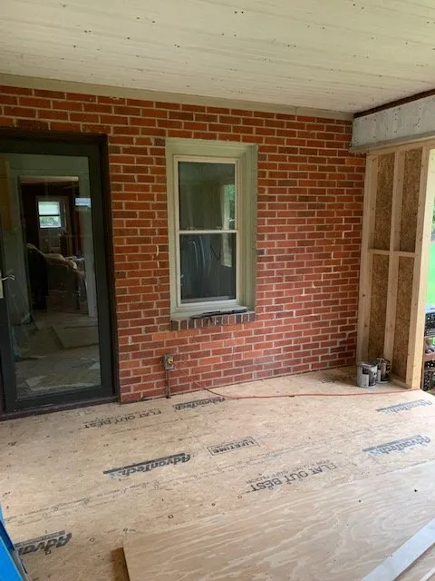 Slide of Collins Roofing