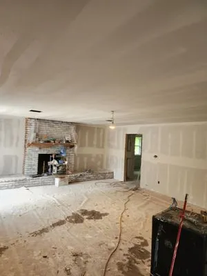 Colombo Services Logo