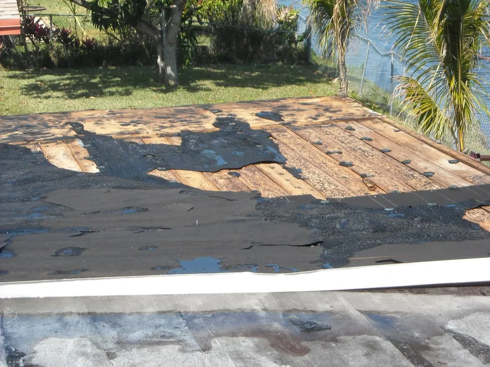 Slide of Colonial Roofer Services