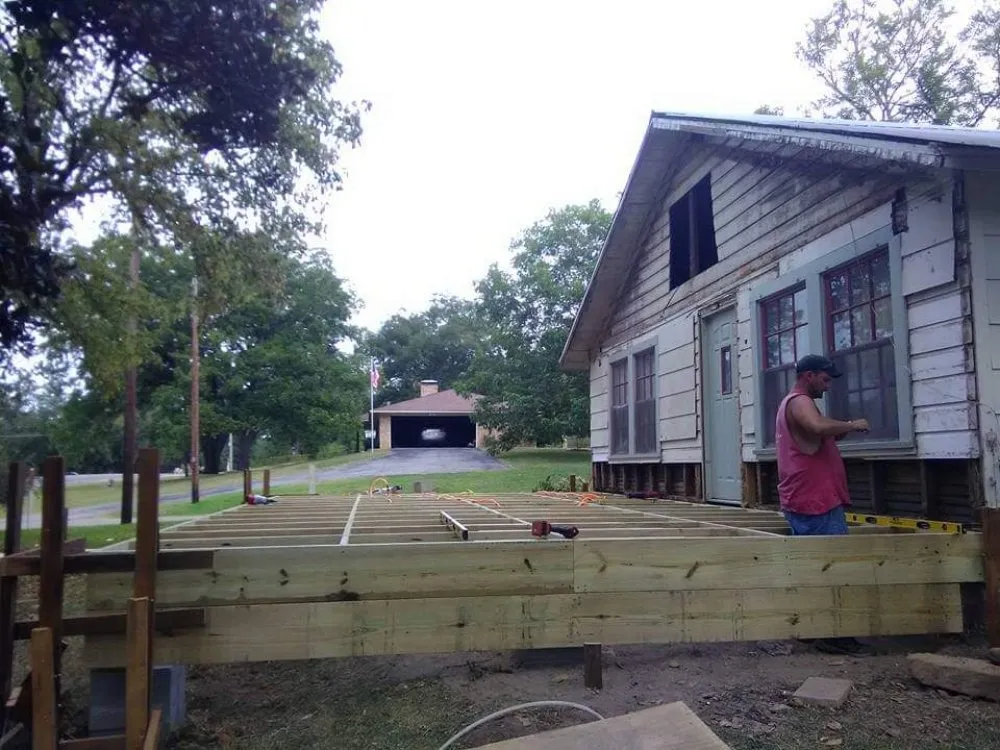 Slide of Colonial Roofing and Construction LLC