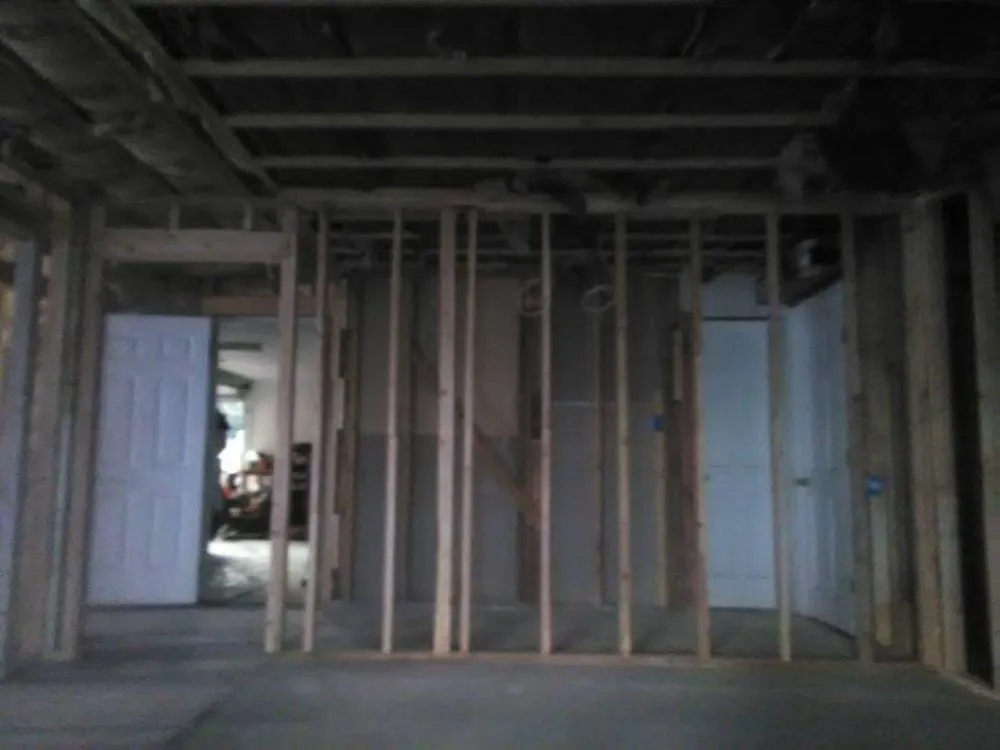 Slide of Colonial Roofing and Construction LLC