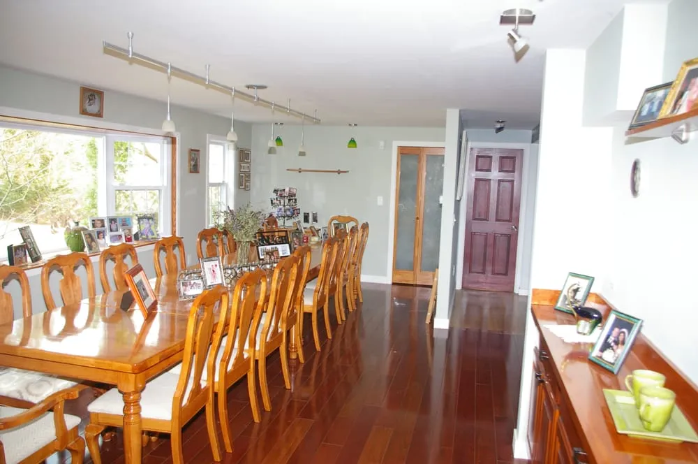 Slide of Colony Home Improvement