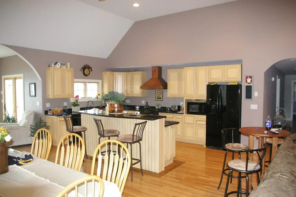 Slide of Colony Home Improvement