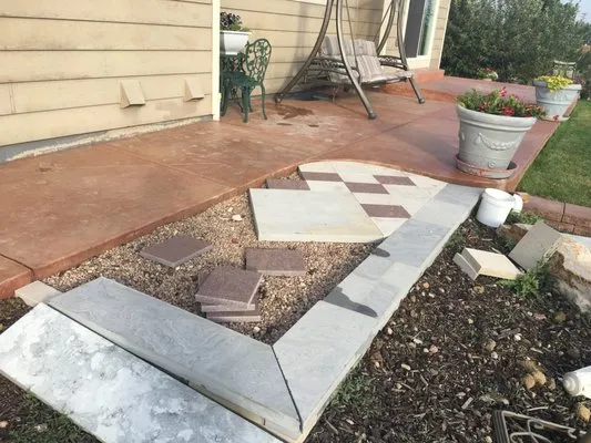 Colorado Peak Roofing & Construction Logo