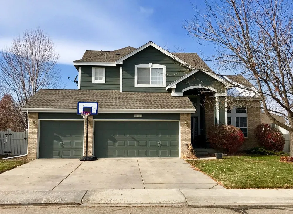 Slide of Colorado Roof Toppers